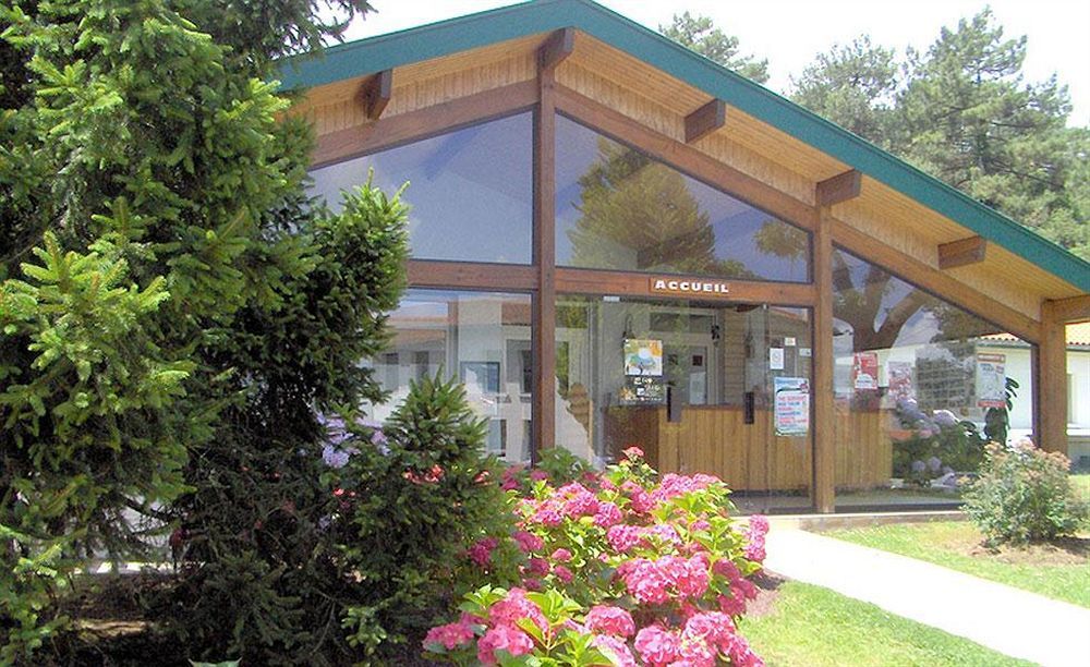 Hotel Domaine Du Pignada Boucau Exteriér fotografie